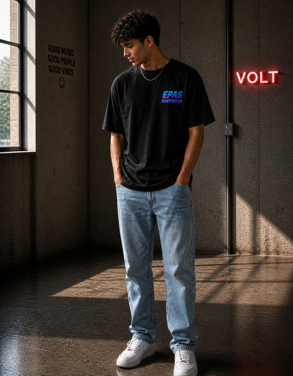 Trendy Rave Tee, Unisex Oversized T-Shirt, Festival Wear, Streetwear Fashion, Concert Apparel, Clubbing Outfit