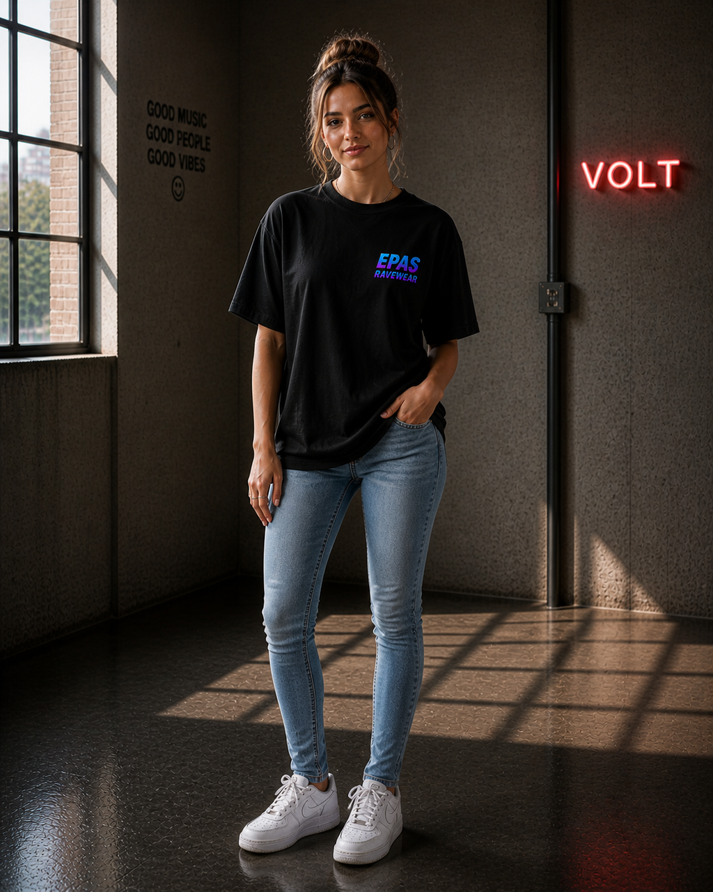 Trendy Rave Tee, Unisex Oversized T-Shirt, Festival Wear, Streetwear Fashion, Concert Apparel, Clubbing Outfit