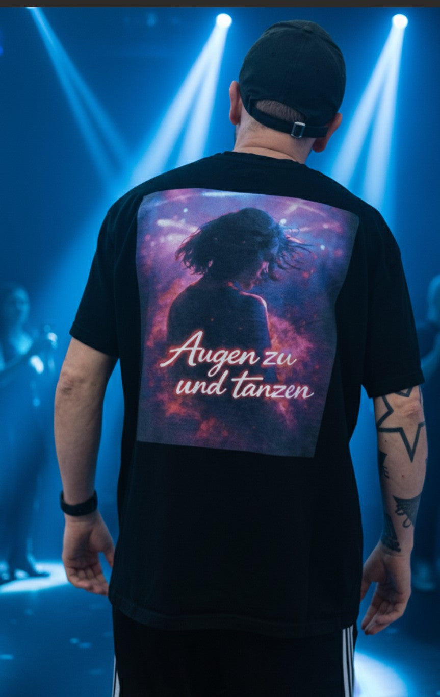 Oversize Tee — "Augen zu und tanzen" Neon Dance Graphic